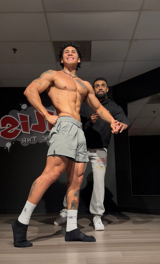 Foundation Posing Package